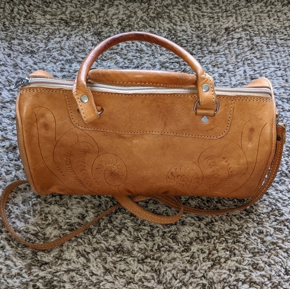 Genuine Leather Purse Hand Tooled Design Burnished with Detachable Strap - Picture 10 of 13